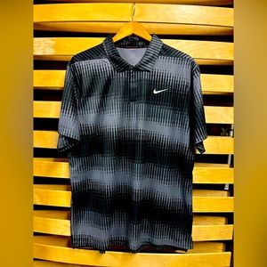 XL Tiger Wood Nike Golf shirt